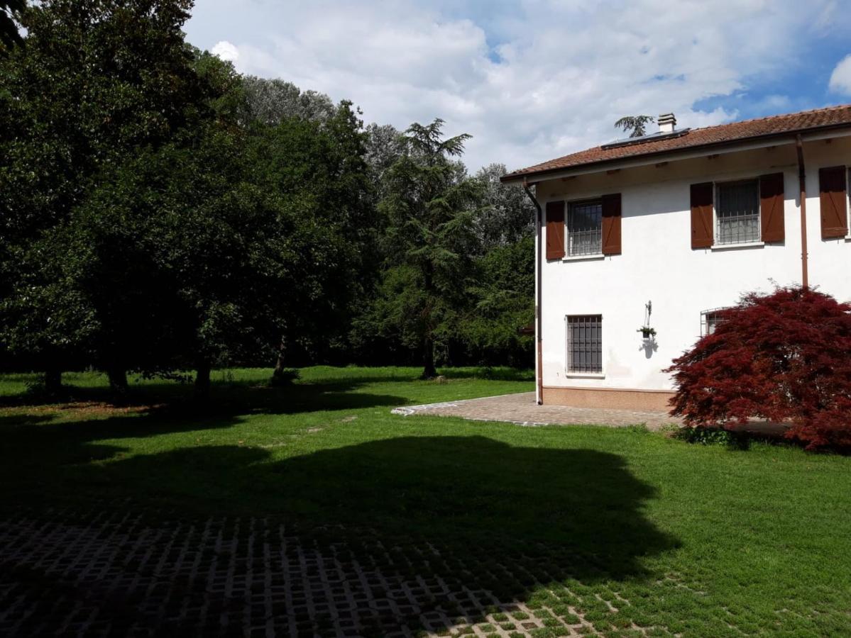Corte Isolo Goito  Exteriér fotografie